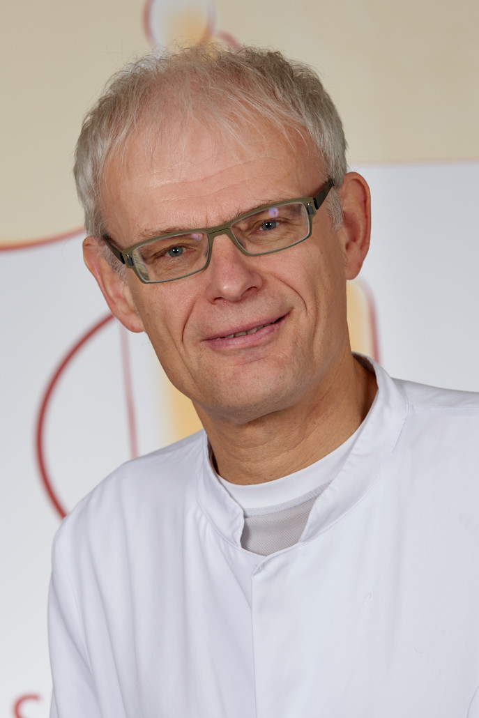 ... Chefarzt Chirurgie Dr. Otto-Wilhelm Kuhrt-Lassay